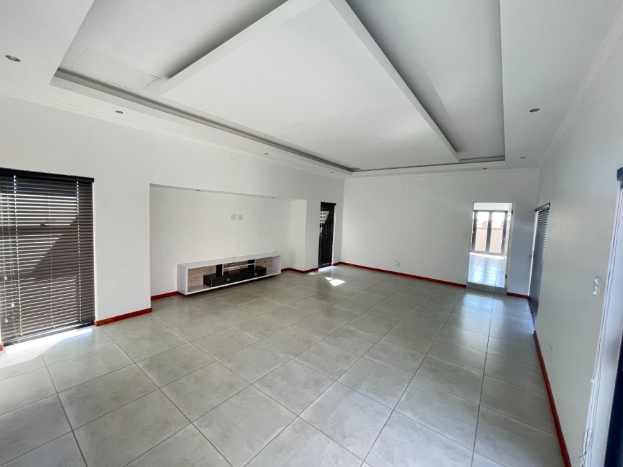 4 Bedroom Property for Sale in Wild Olive Estate Free State